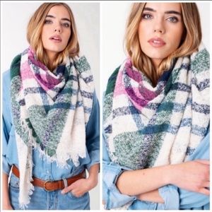 Statement Plaid Blanket Scarf with Frayed Hem